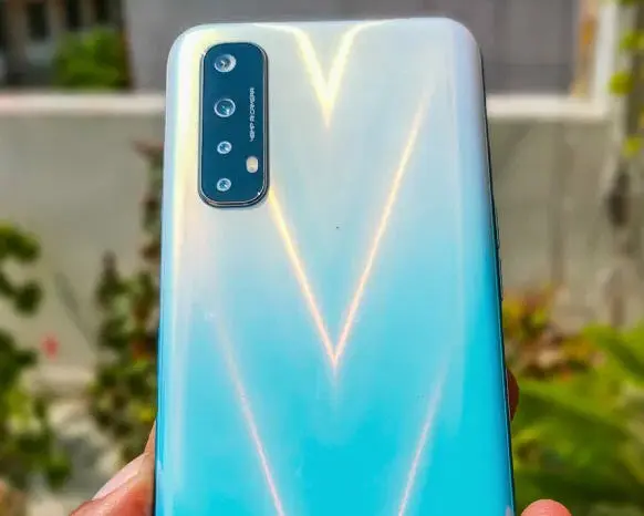 مراجعة كاملة لهاتف ريلمى Realme 7 مميزات وعيوب
